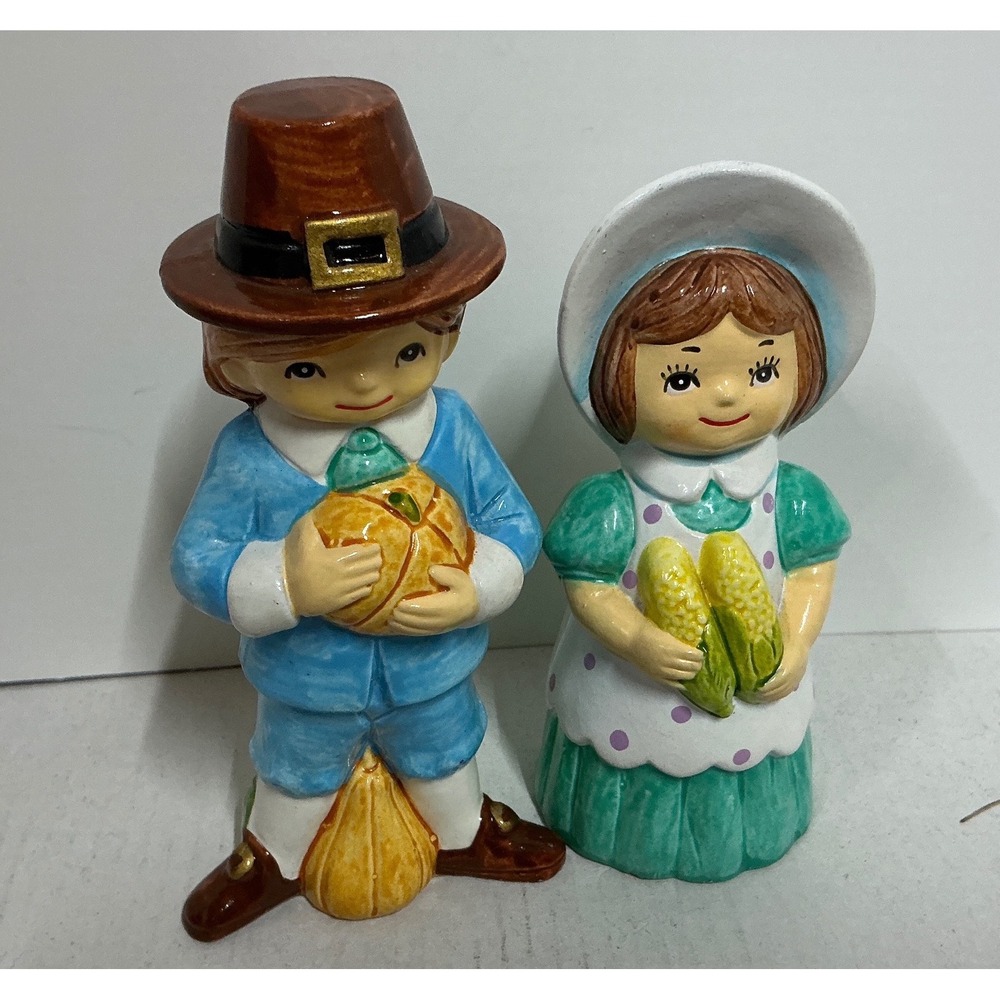 Vintage Pilgrim Ceramic Figurines Thanksgiving Harvest Boy Girl Japan Set 4.5in